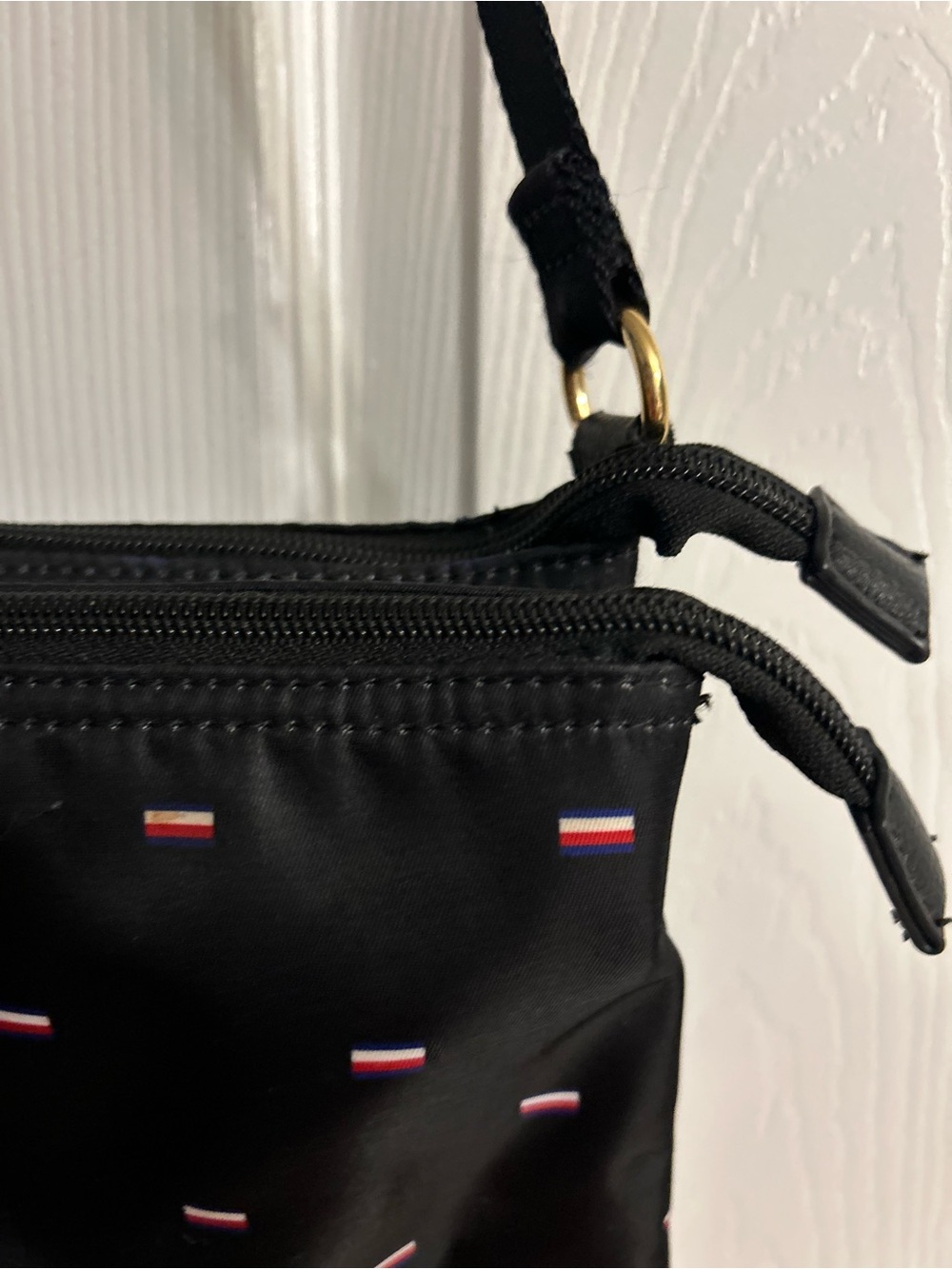 Tommy Hilfiger Black Crossbody Shoulder Bag with Subtle Stripe Accents - Picture 8 of 12